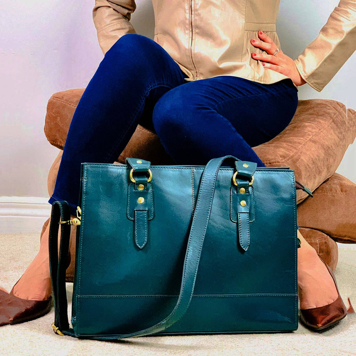 The Signature 17" Leather Laptop Bag, Bottle Green