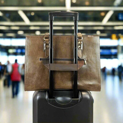The Signature 17" Leather Laptop Bag, Oakwood