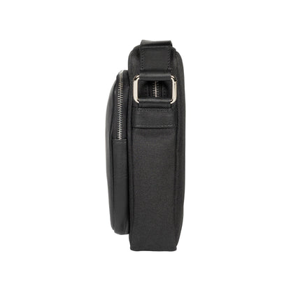 RB2002A | Nylon/Vera Leather Shoulder Bag, with light grain. Zipper closure and adjustable shoulder strap - Black color - Size: 15.5 x 21 x 7 cm. Packaging: Non-Woven Fabric Bag