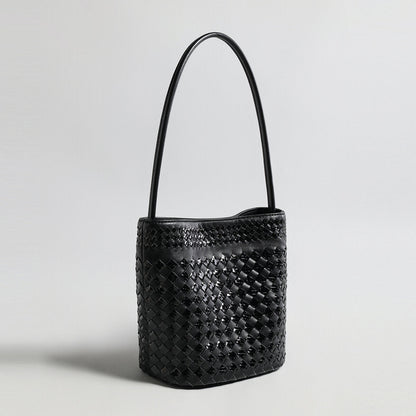 Hand-Woven Lambskin Bucket Bag – Two-Tone Intrecciato Weave with Slim Shoulder Strap