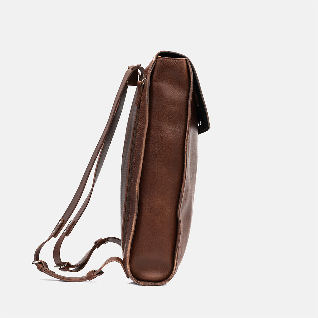 Leather laptop backpack - The Minimalist (Mahogany)